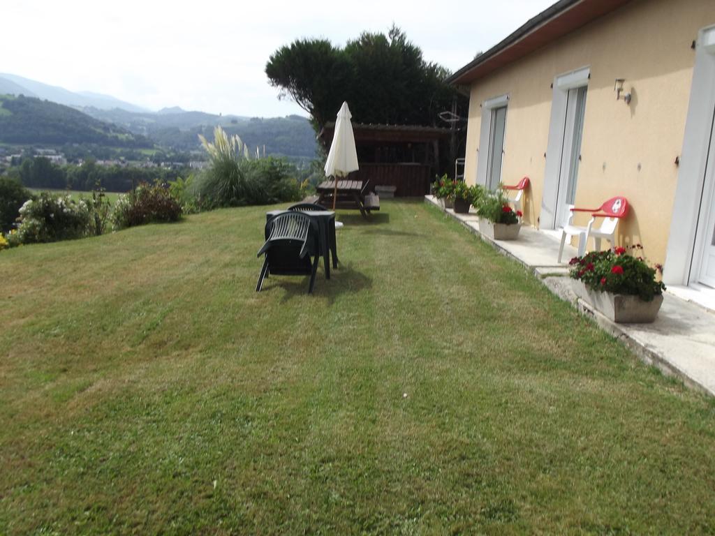 Chambres D'Hotes Le Belvedere Bagneres-de-Bigorre Bagian luar foto