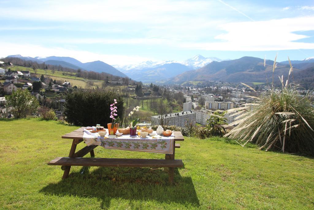 Chambres D'Hotes Le Belvedere Bagneres-de-Bigorre Bagian luar foto